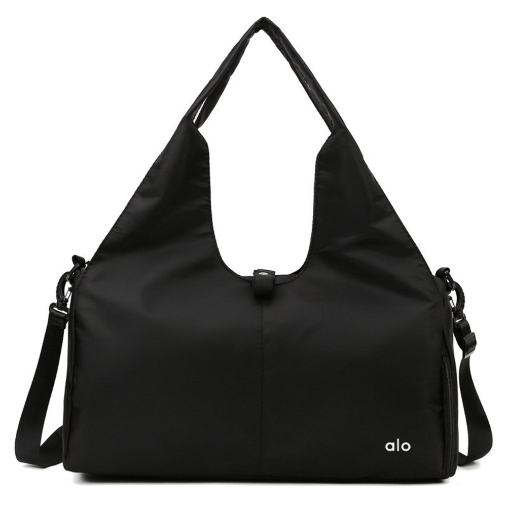 Nylon tote gym bag with shoulder strap, large capacity travel/weekend bag
